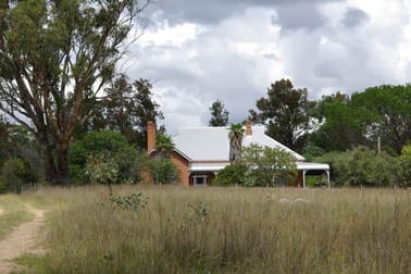Eureka/3242 Thunderbolts Way Yarrowyck NSW 2358 - Image 1