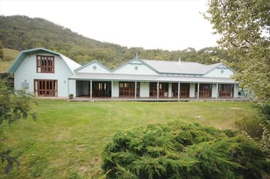145 Kiah Road Burra NSW 2620 - Image 1