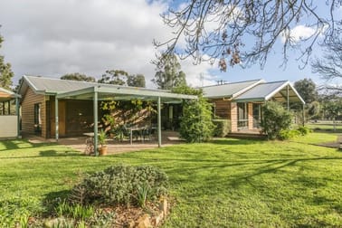 360 Bradford Road Shelbourne VIC 3463 - Image 1