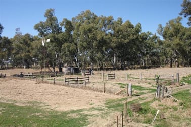 Click to view all images Warrego Highway Roma QLD 4455 - Image 2