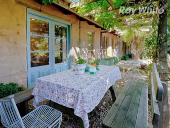 49 Ressom Lane Beechworth VIC 3747 - Image 3
