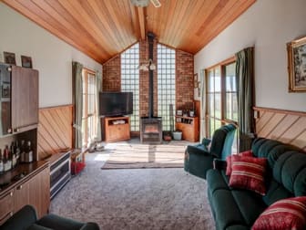31 McColls Rd Port Fairy VIC 3284 - Image 2