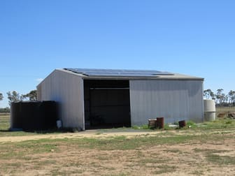 22 Todds Road Deniliquin NSW 2710 - Image 2