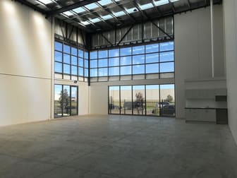 14 Prosperity Street Truganina VIC 3029 - Image 2