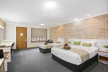 316 James Street Toowoomba Qld 4350 Hotel Amp Leisure