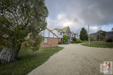 167 West Lynne Road Jindabyne Nsw 2627 Hotel Motel Pub Leisure Property For Sale Commercial Real Estate