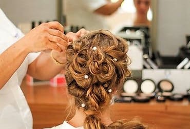 Hairdresser Act 2015302815