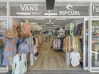 Off the wall clothing store hotsell