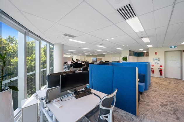 104 Mounts Bay Road Perth WA 6000 - Image 3