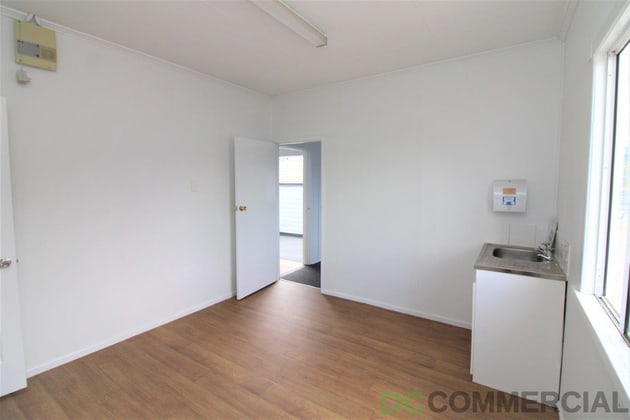 7 Dexter Street South Toowoomba QLD 4350 - Image 3