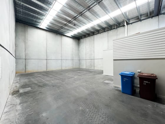 18/10 Henderson Road Knoxfield VIC 3180 - Image 3