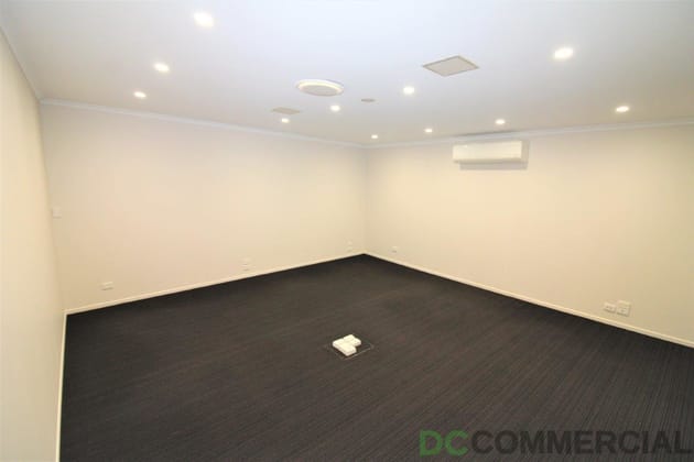 Click to view all images 11b/12 Prescott Street Toowoomba City QLD 4350 - Image 3