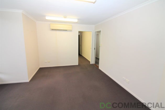 11a/12 Prescott Street Toowoomba City QLD 4350 - Image 4