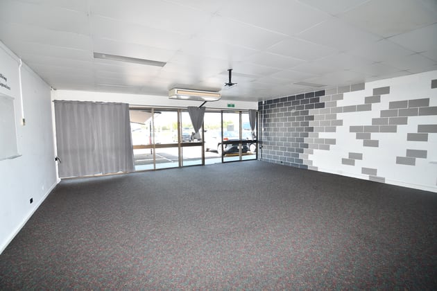 7B/238-262 Woolcock Street Currajong QLD 4812 - Image 5