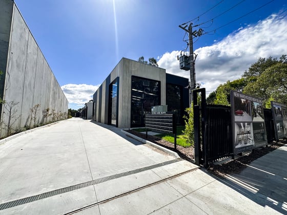 1 Kiel Close Kilsyth VIC 3137 - Image 1