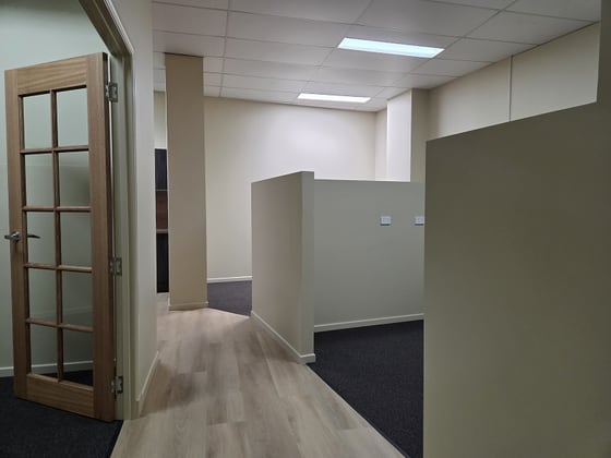 2B/595 Wynnum Road Morningside QLD 4170 - Image 3