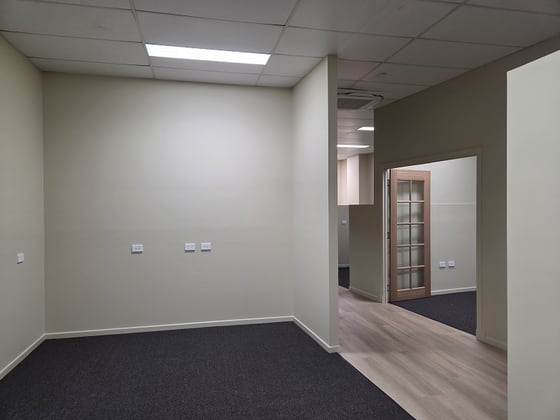 2B/595 Wynnum Road Morningside QLD 4170 - Image 4
