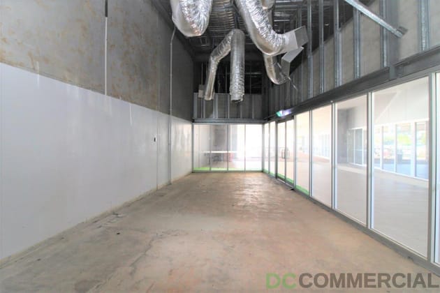 1/2 Wilmot Street South Toowoomba QLD 4350 - Image 3