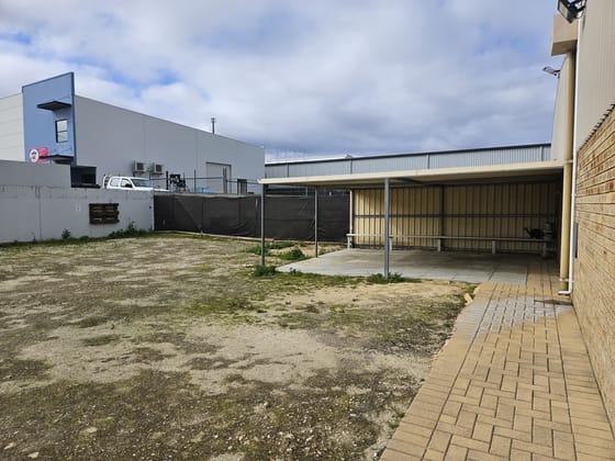 4/49 Dellamarta Road Wangara WA 6065 - Image 3