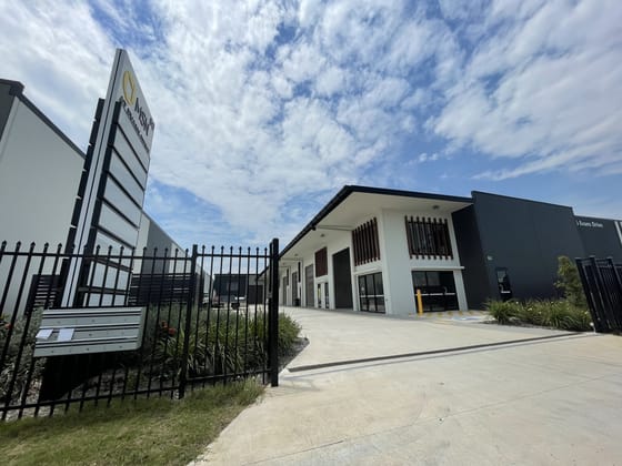 Click to view all images 7/60 Evans Drive Caboolture QLD 4510 - Image 1