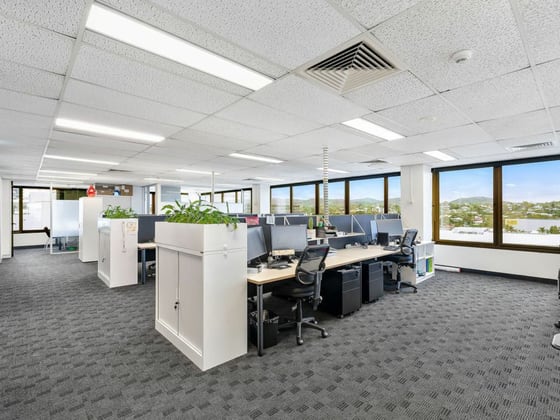 3.03, 303 Coronation Drive Milton QLD 4064 - Image 2