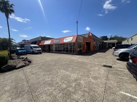 1/27 Lawrence Drive Nerang QLD 4211 - Image 1