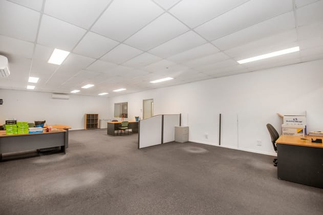 293 Ross River Road Aitkenvale QLD 4814 - Image 4