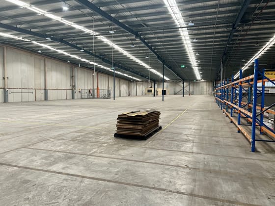 Click to view all images 2-4 Harvey Road Kings Park NSW 2148 - Image 2