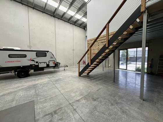 Click to view all images 4/14 Burgess Road Bayswater North VIC 3153 - Image 2