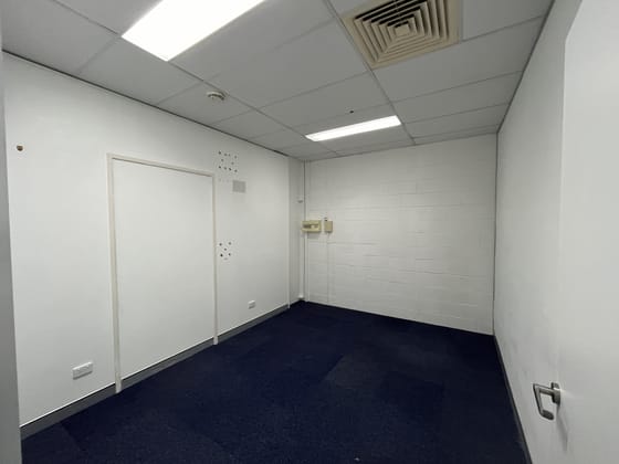 110 Morayfield Road Morayfield QLD 4506 - Image 4