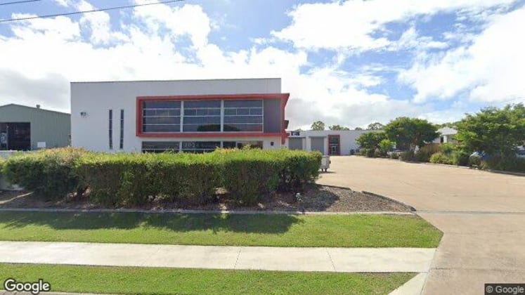 5/4 Victory East Street, Urangan QLD 4655 - Image 1