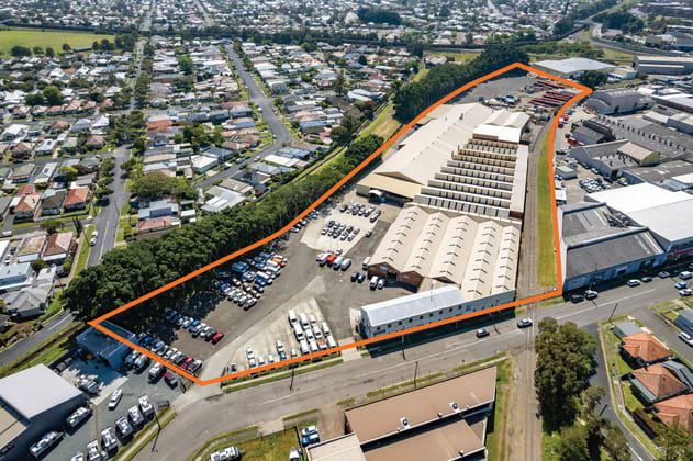 Click to view all images 56 Clyde Street Hamilton North NSW 2292 - Image 1