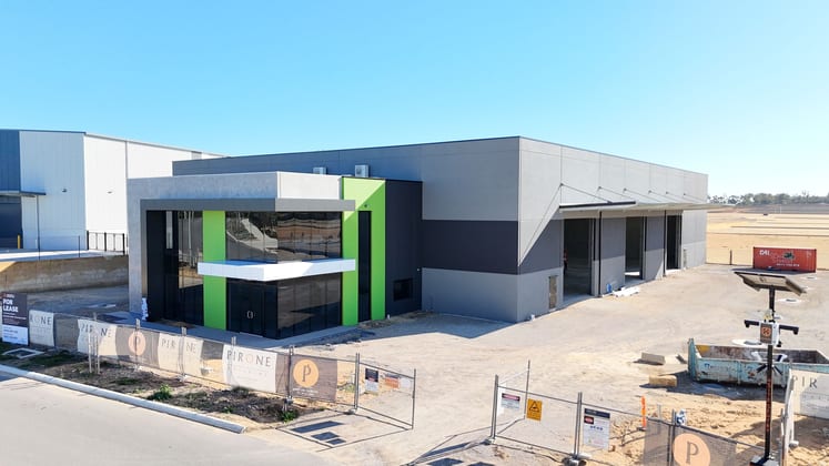 17 Zeta Road Wattleup WA 6166 - Image 1