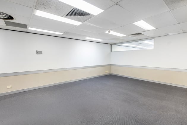 19/18-22 Orchid Avenue Surfers Paradise QLD 4217 - Image 5