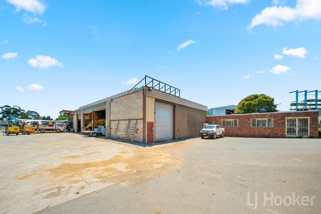 81 High Street Queanbeyan NSW 2620 - Image 1