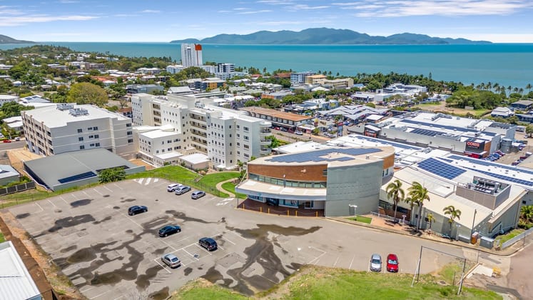 The Stanton Centre/23-31 Leichhardt Street North Ward QLD 4810 - Image 4