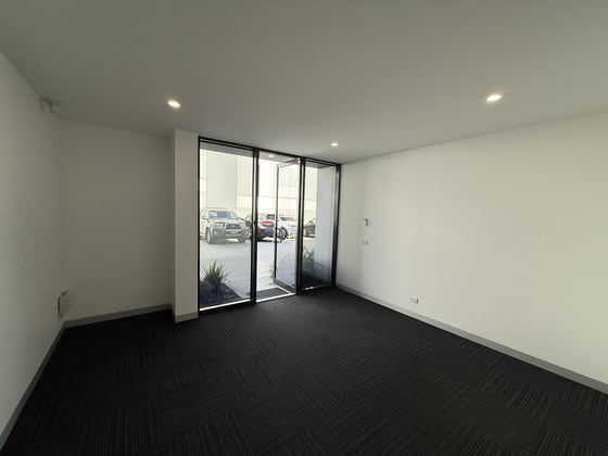 42 Stelvio Close Lynbrook VIC 3975 - Image 5