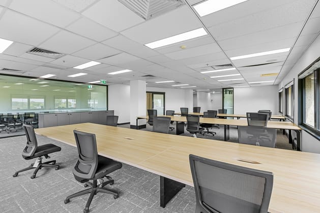 Click to view all images 8 West Street North Sydney NSW 2060 - Image 4