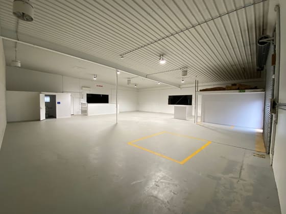 182 Scott Street Bungalow QLD 4870 - Image 4