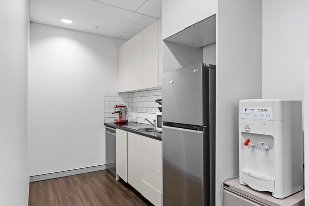 Suite 1004/99 Mount Street North Sydney NSW 2060 - Image 5