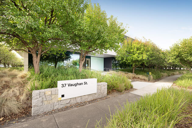 37 Vaughan Street Essendon Fields VIC 3041 - Image 2