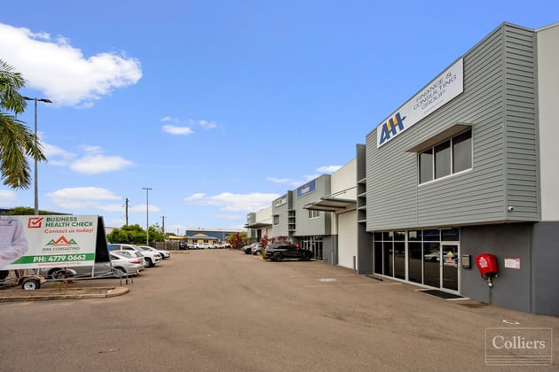 4/508 Woolcock Street Garbutt QLD 4814 - Image 2