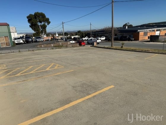38 Aurora Avenue Queanbeyan East NSW 2620 - Image 4