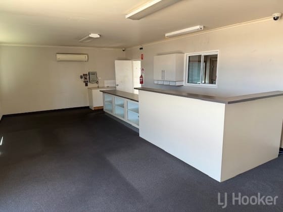 38 Aurora Avenue Queanbeyan East NSW 2620 - Image 5