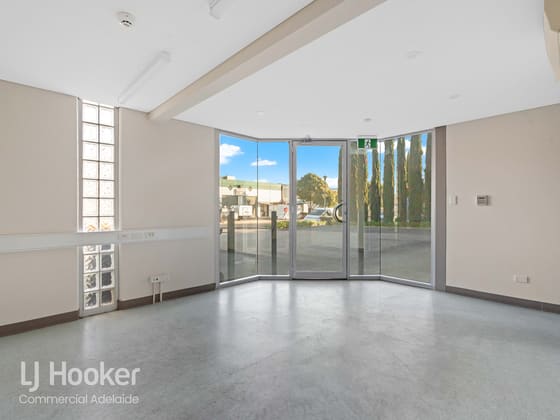 28 Sunbeam Road Glynde SA 5070 - Image 5