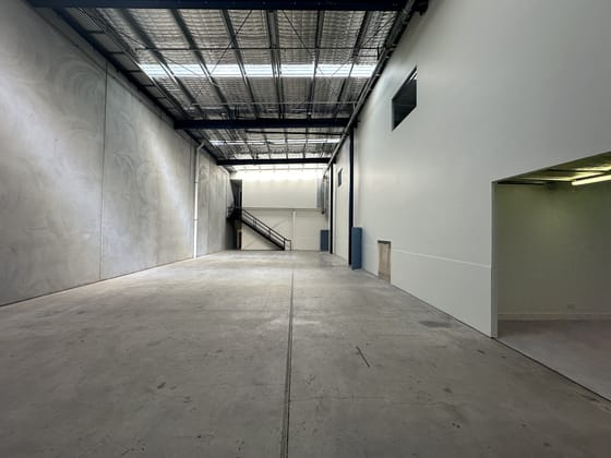 89 Cook Street Port Melbourne VIC 3207 - Image 2