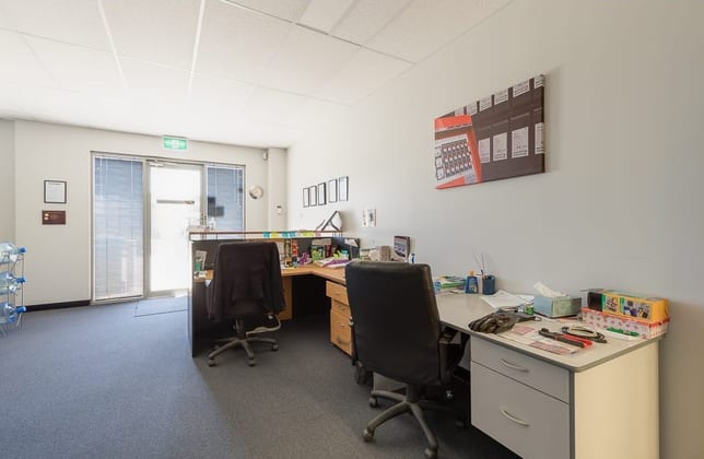 2/110 Inspiration Drive Wangara WA 6065 - Image 4