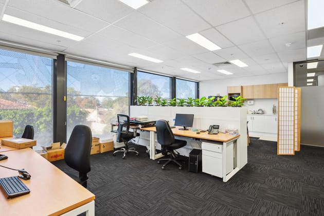 4/857 Canning Hwy Applecross WA 6153 - Image 4