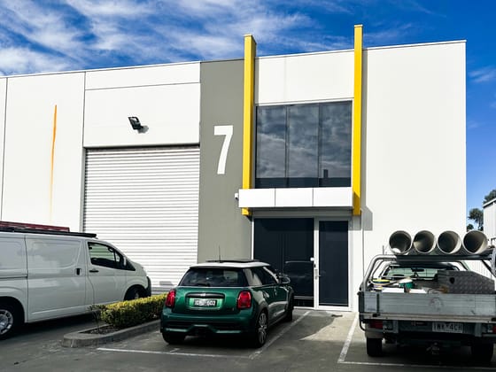 7/18-20 Edward Street Oakleigh VIC 3166 - Image 2
