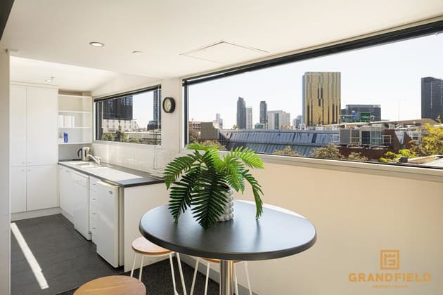Suite 4/2-4 Douglas Street Southbank VIC 3006 - Image 4